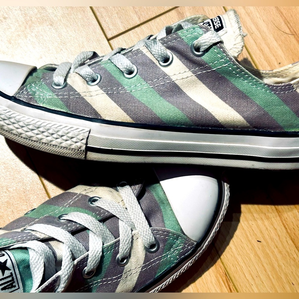 CONVERSE all star youth size 3 low striped green / purple sneakers